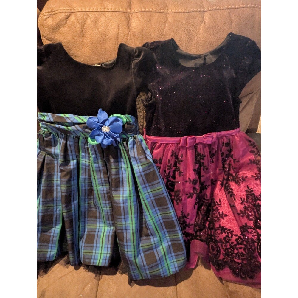 Two fancy girls dresses size 5